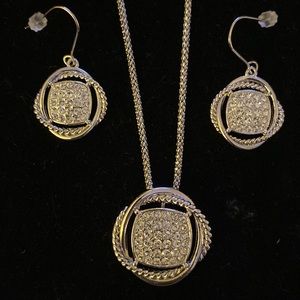 New! Swarovski Crystal Necklace Set